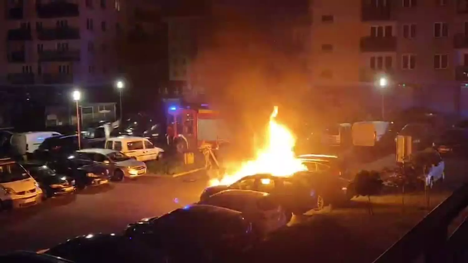 75b3f4a5-99b6-4565-8bbd-648de02dedfe.mp4