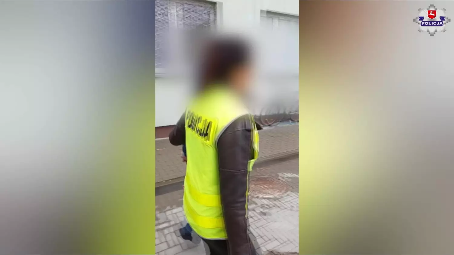 Dwukrotnie złamał zakaz prowadzenia. Został deportowany z Polski.mp4