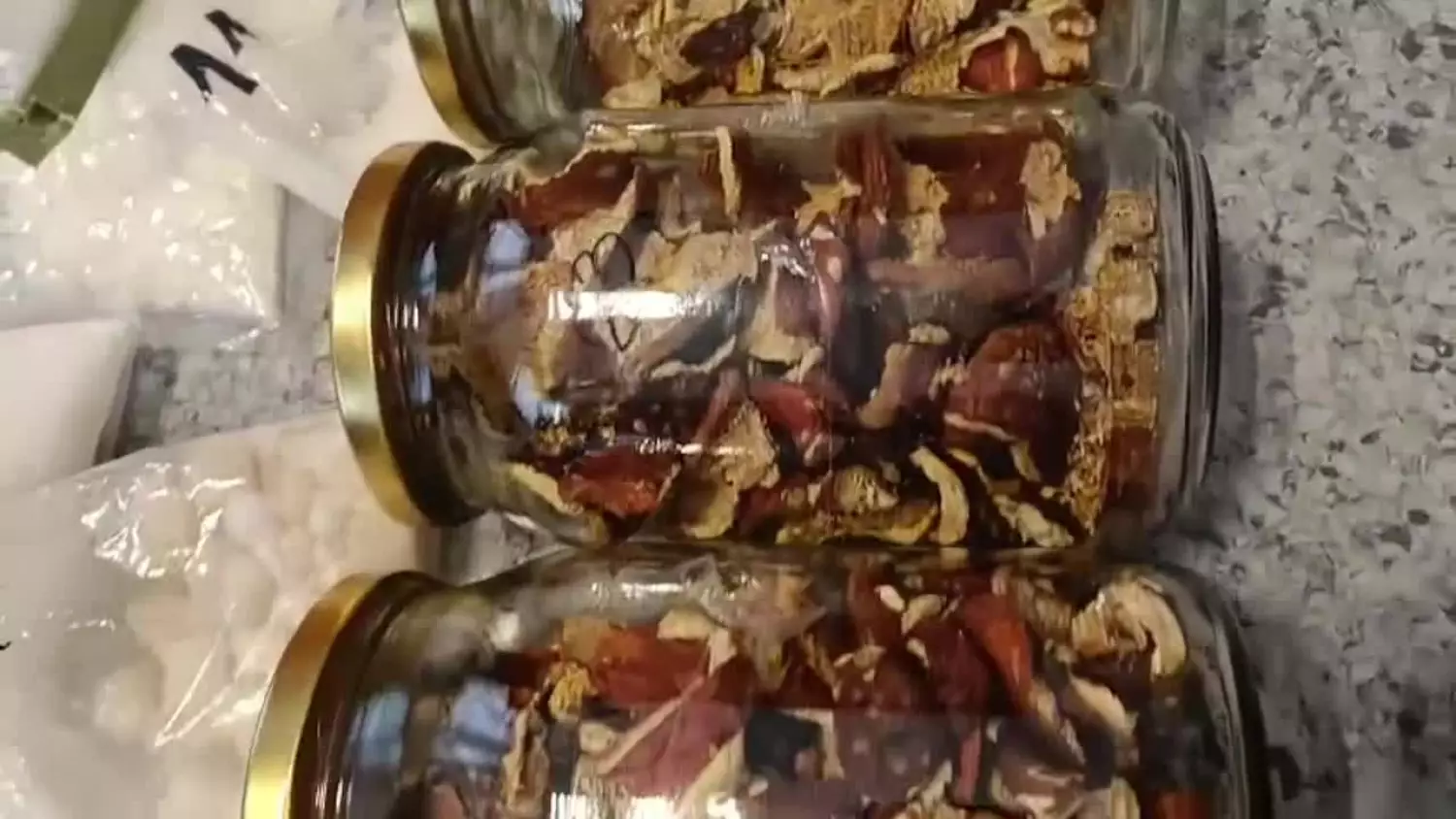 Narkotykowy arsenał w powiecie radzyńskim.mp4